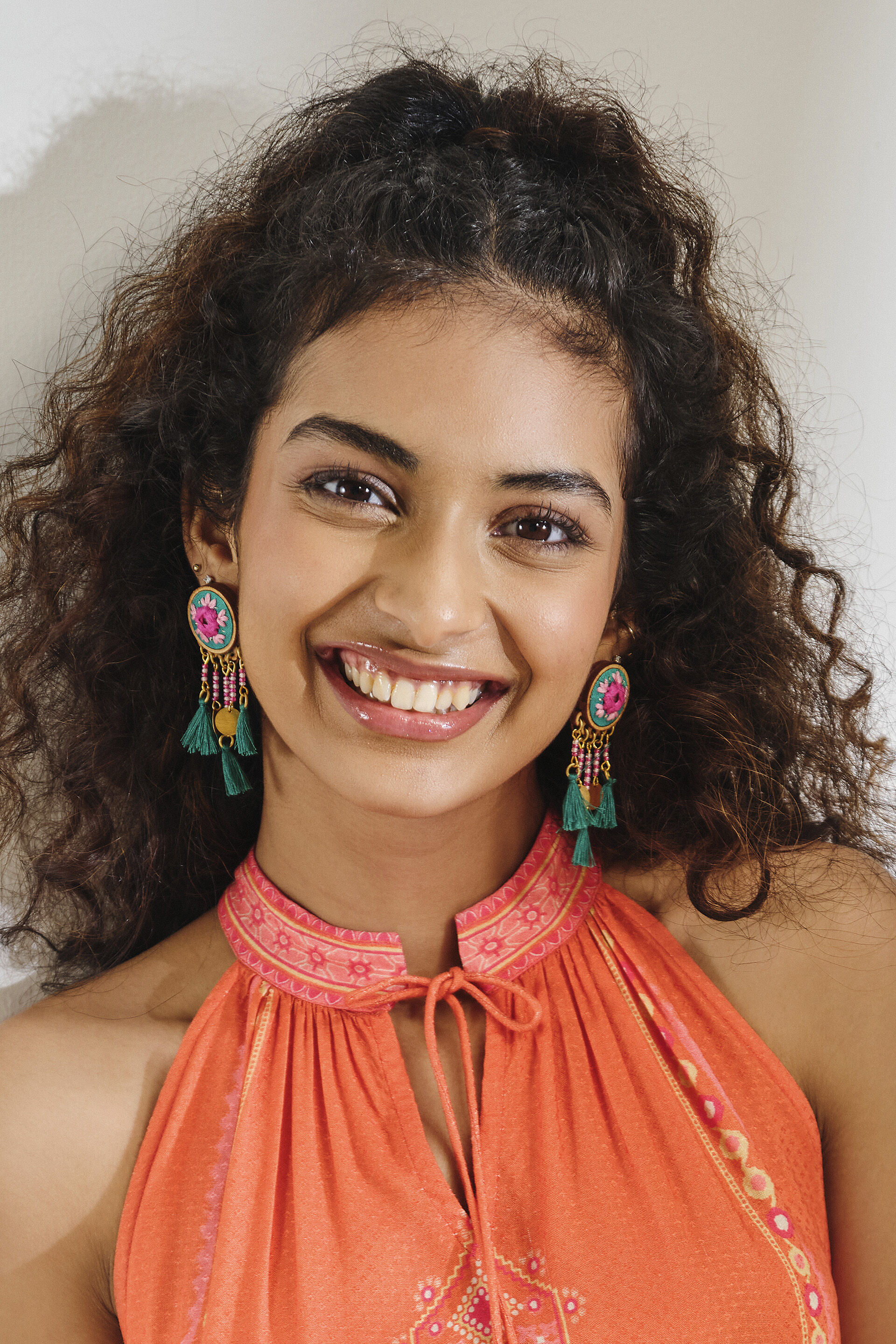 Mela Magic Dangler Earrings, , image 2